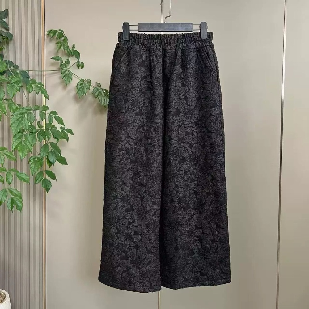 Wide Leg Floral Jacquard Pants - Black